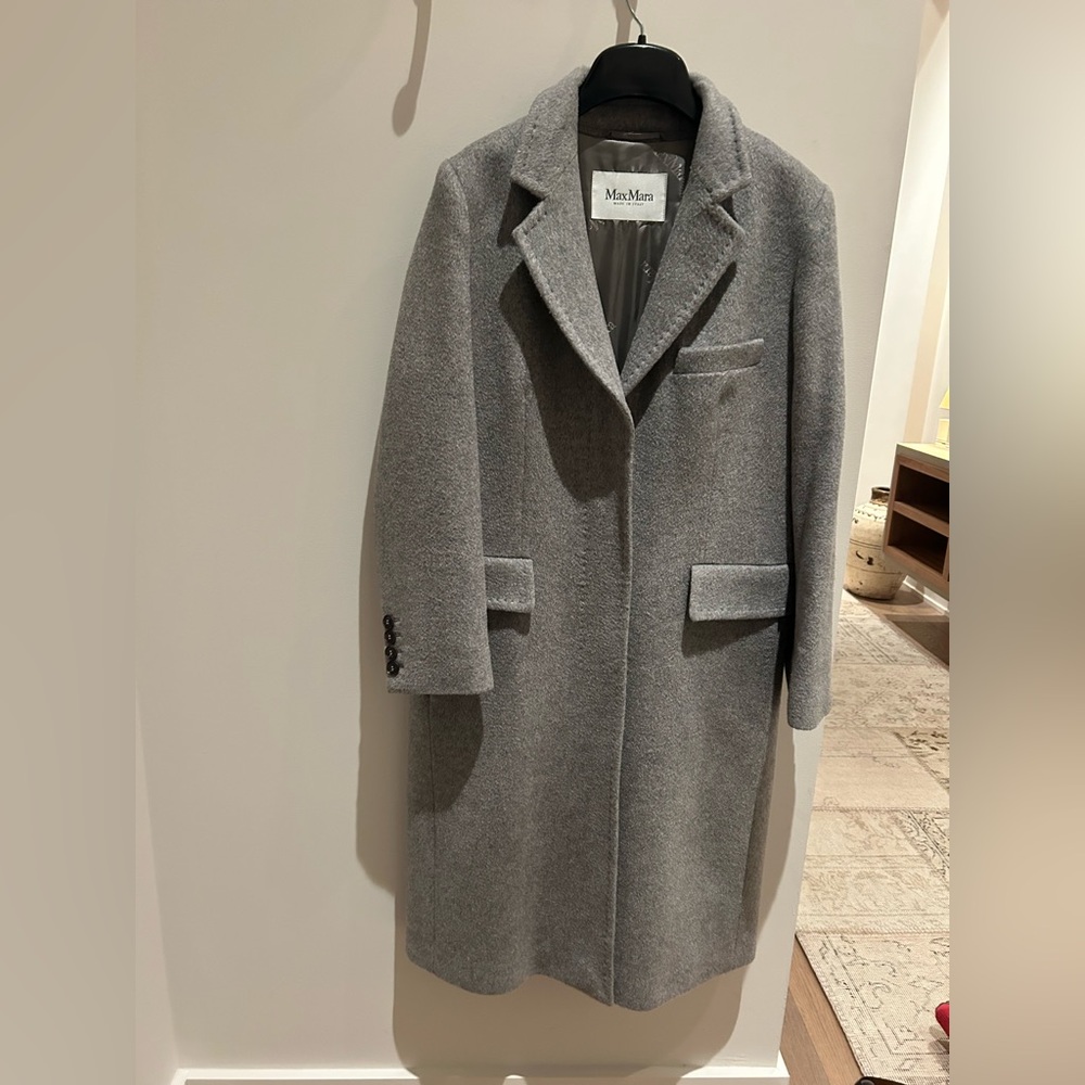 MaxMara Women's Classic Gray Coat M
